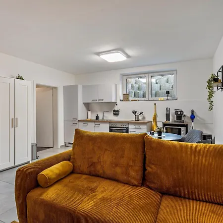 Tua Casa - Souterrain Apartment